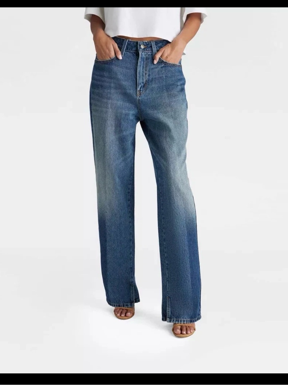 KBB by Kahlana Women's 'The High Rise 70s
Flare Jeans' Straight Leg